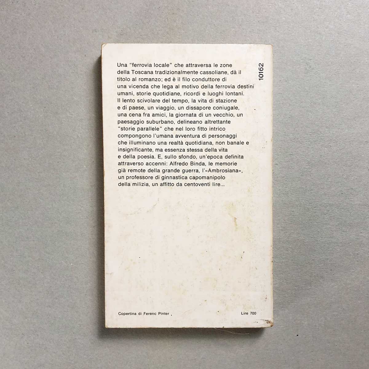 libro-ferrovia-locale-carlo-cassola-mondadori-retro-copertina