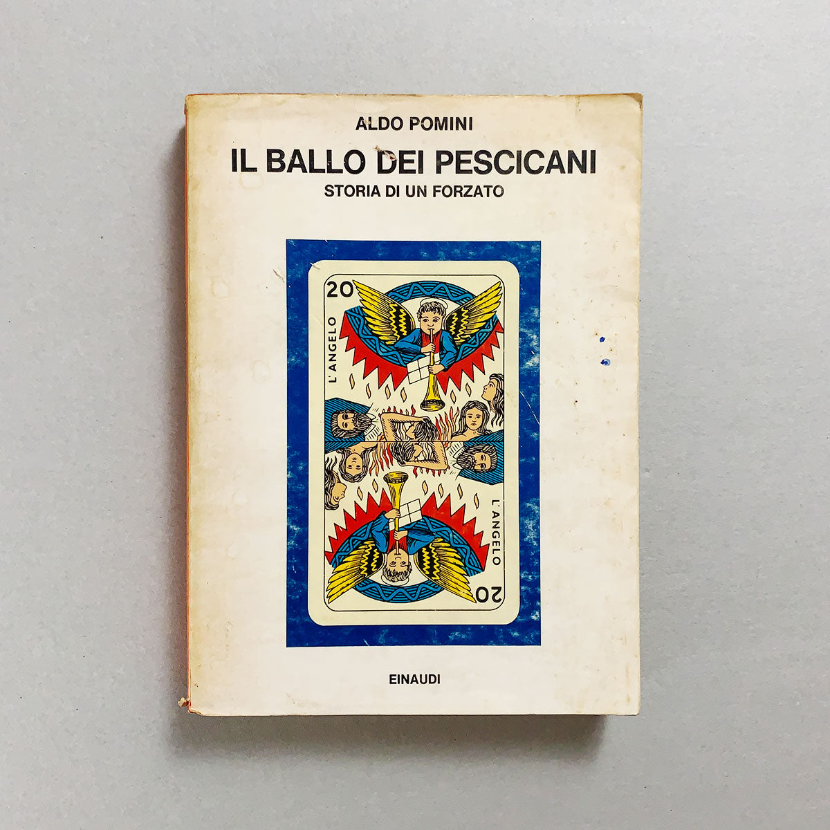 libro-il-ballo-dei-pescicani-einaudi-1