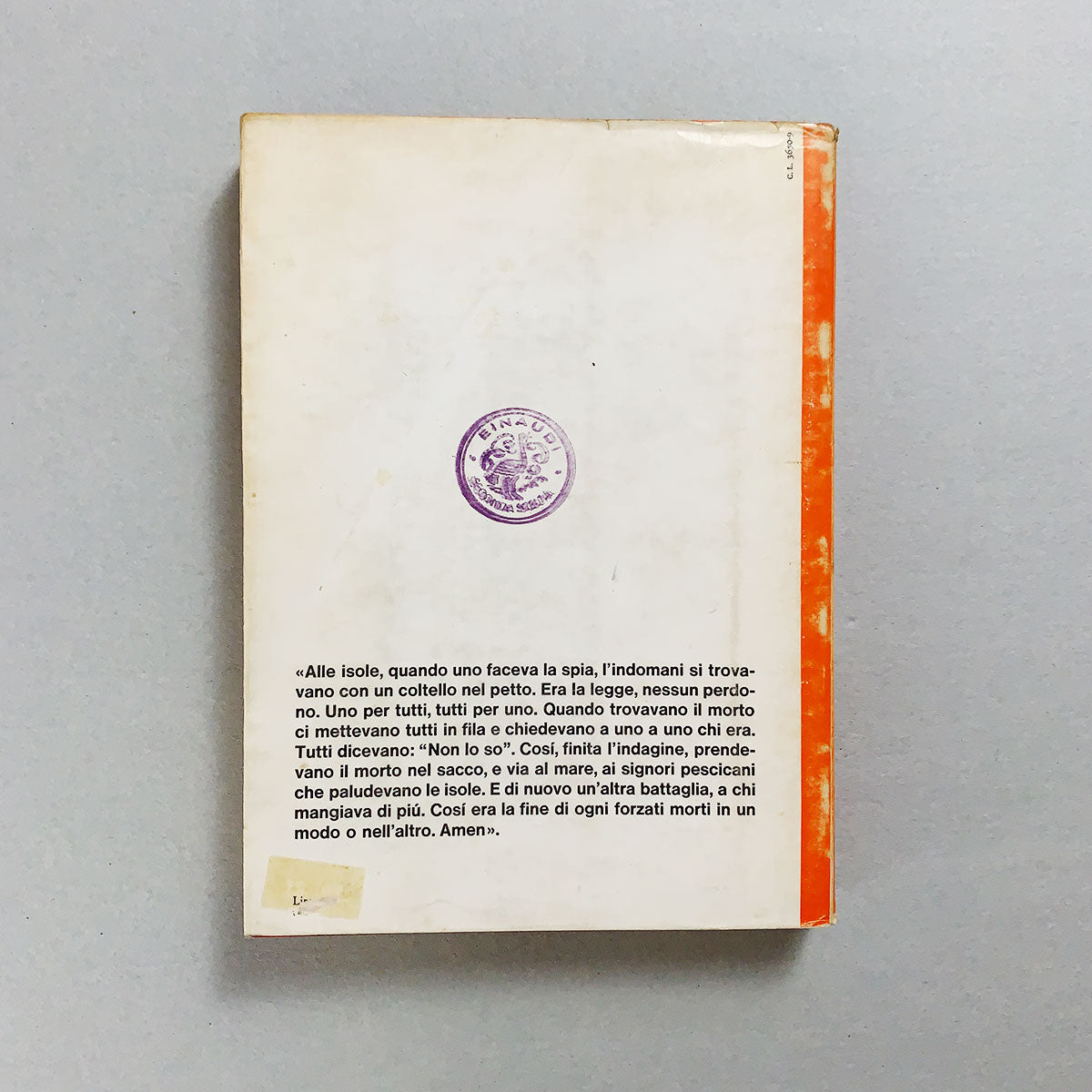 libro-il-ballo-dei-pescicani-einaudi-2