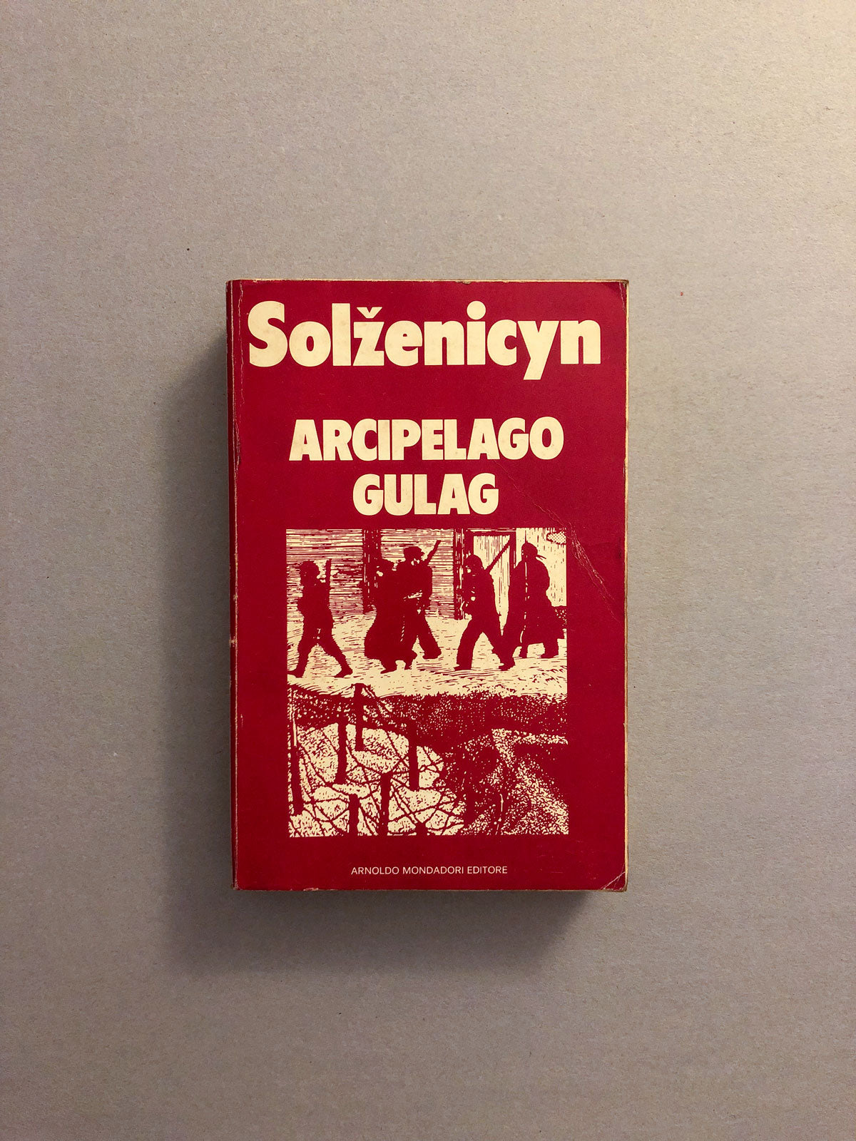 libro-arcipelago-gulag-solzenicyn-mondadori-copertina